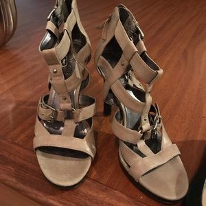 Nine West Suede size 9 heels